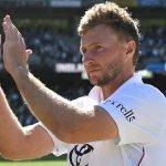 Teahupoo sweeps to Christmas Hurdle success | Racing News