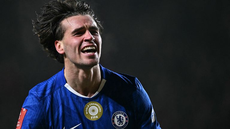 Marc Guiu's goal restored Chelsea's two-goal lead over Charlton at 3-1