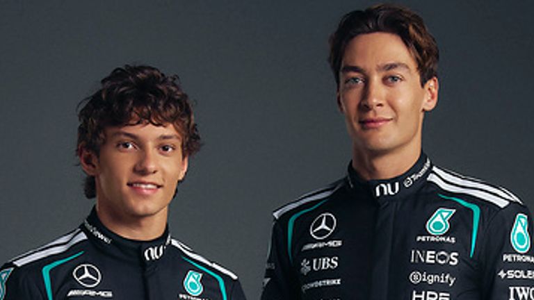 Mercedes-AMG F1 W17 E Performance First Look