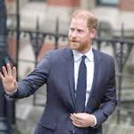 Paul Scholes tells Lisandro Martinez to ‘grow up’ over criticism but praises performance in Manchester derby | Football News