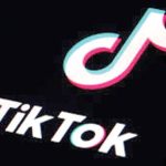 Dolly Parton jokes about plastic surgeons as she hits 80