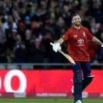 Holders PSG brace for tough run