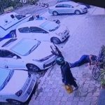 For the hosts who’ve done Sheer khurma to death, here are two special cakes for your Eid table