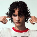 Kelly Clarkson reveals truth about ‘American Idol’ prize more than 20 years after win