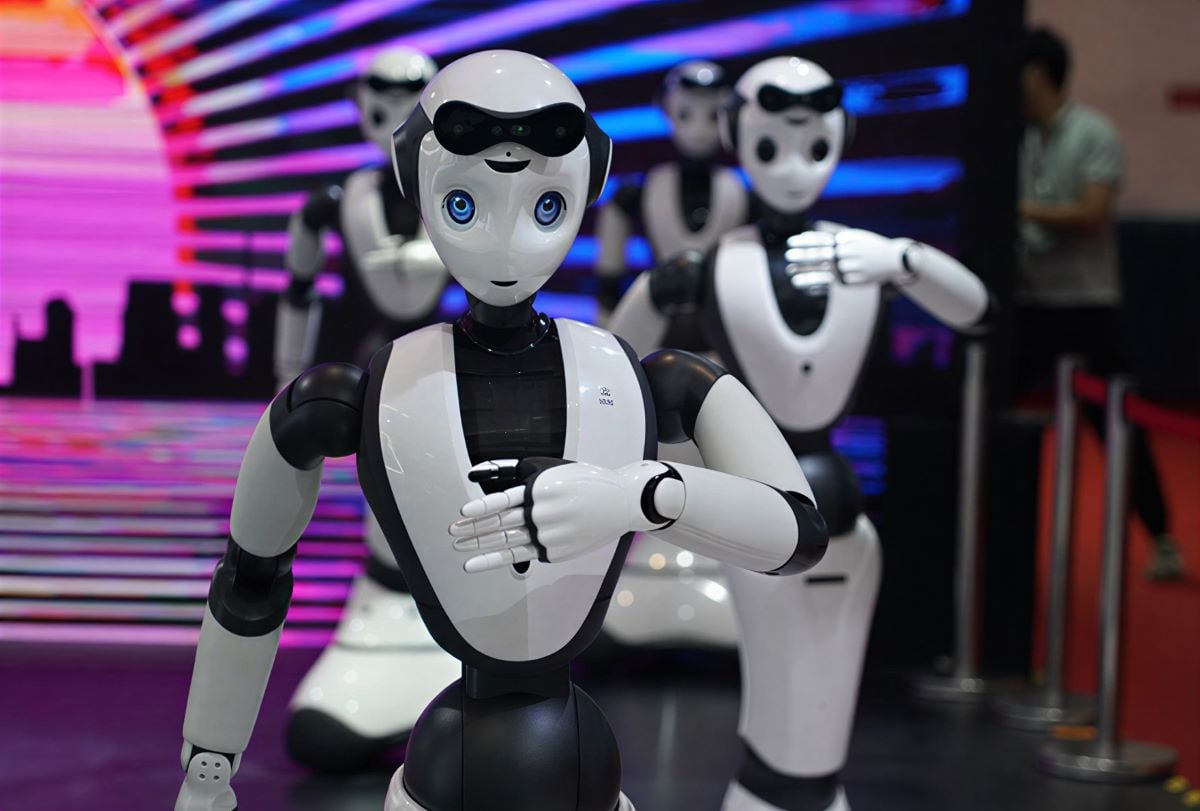 Humanoid robots perform at the World Robot Conference 2023 in Beijing, capital of China, Aug. 16, 2023.  PHOTO: XINHUA