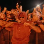 Khloé Kardashian’s billboard sparks debate over appearance in Khlooud campaign